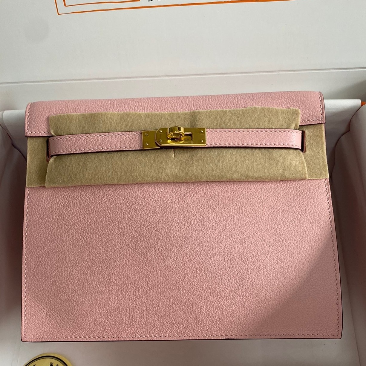 H**mes kelly danse ii handmade bag in rose sakura evercolor calfskin