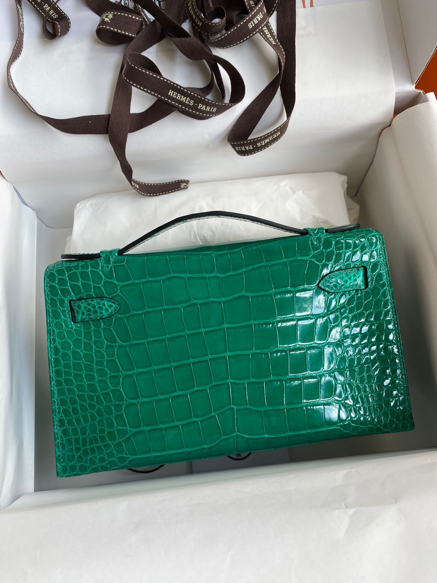 H**mes kelly pochette handmade bag in vert emerald shiny alligator leather