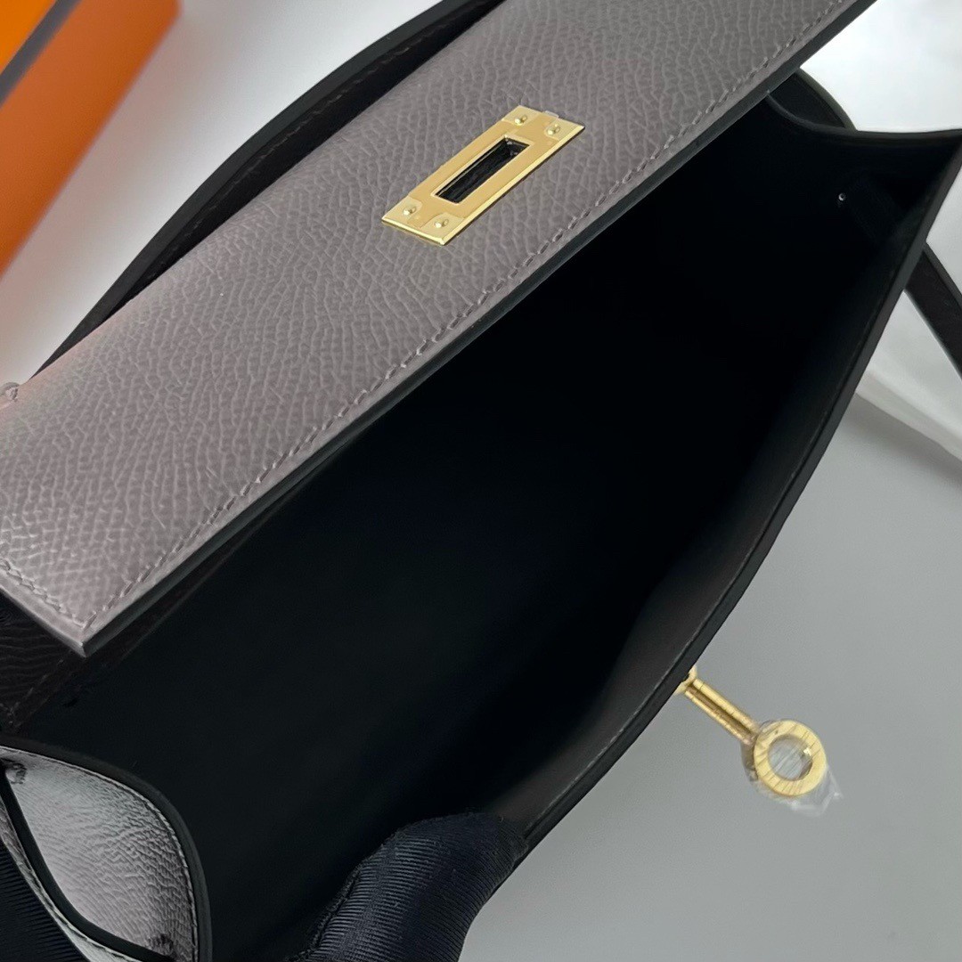 H**mes kelly pochette handmade bag in etain epsom calfskin