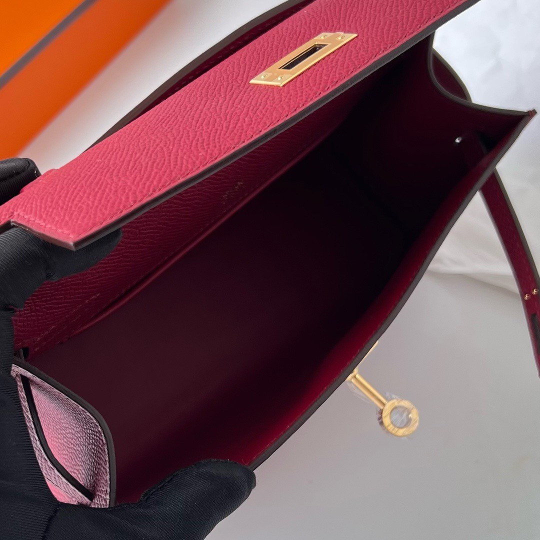 H**mes kelly pochette handmade bag in rouge grenat epsom calfskin