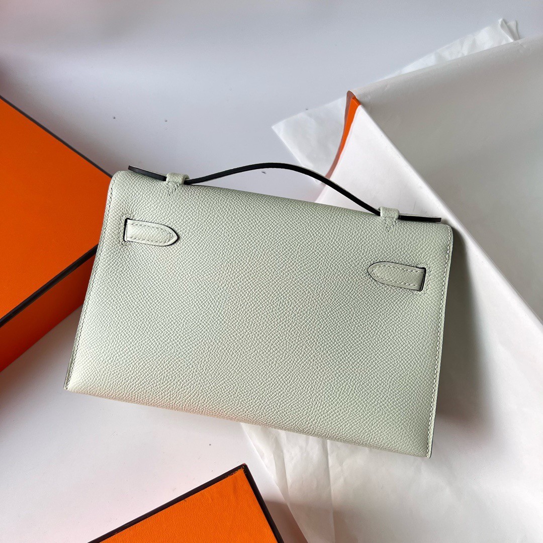 H**mes kelly pochette handmade bag in vert fizz epsom calfskin