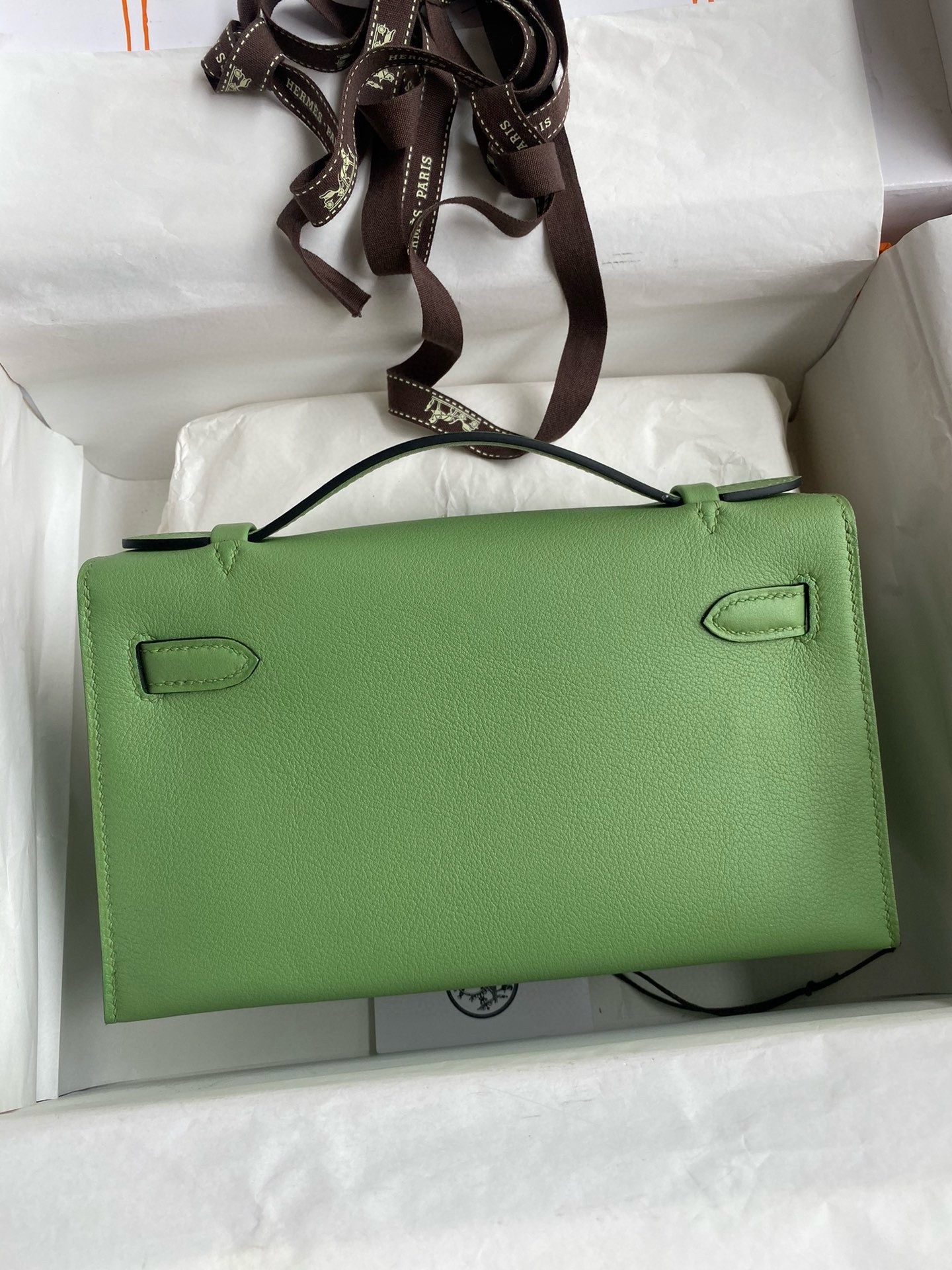 H**mes kelly pochette handmade bag in vert criquet swift calfskin