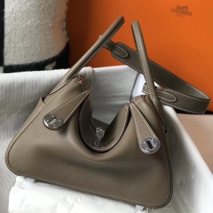 H**mes lindy 26cm bag in taupe grey clemence with phw