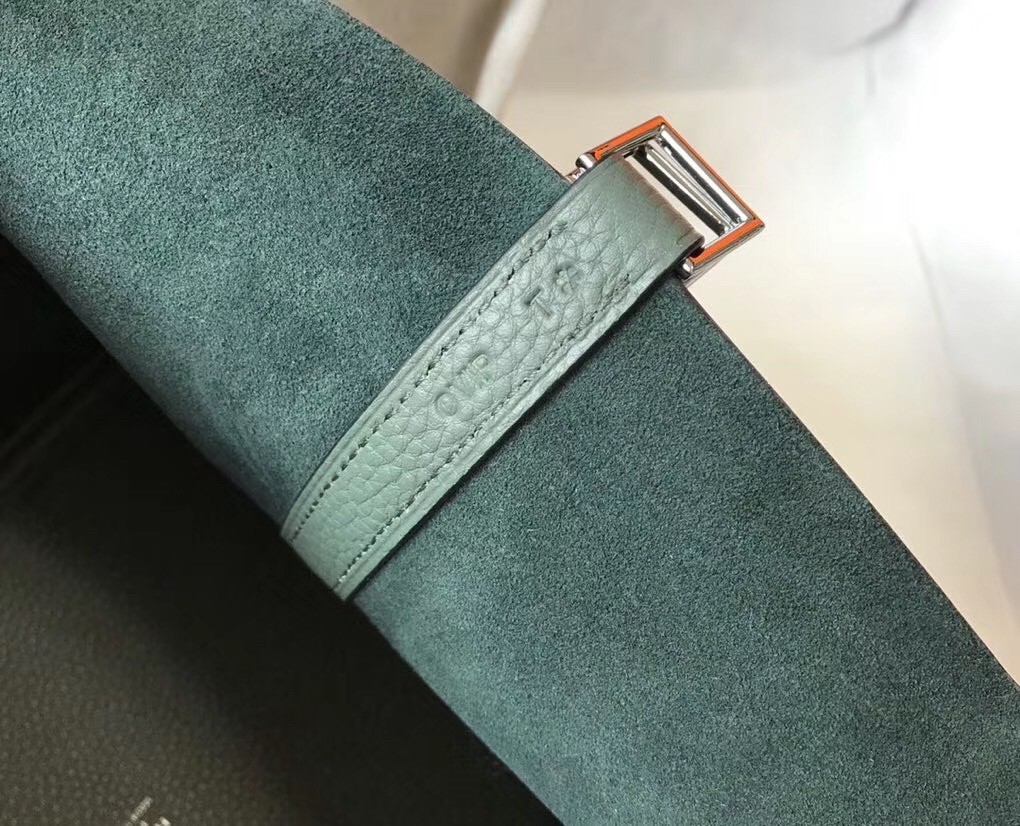 H**mes picotin lock 22 bag in vert amande clemence leather