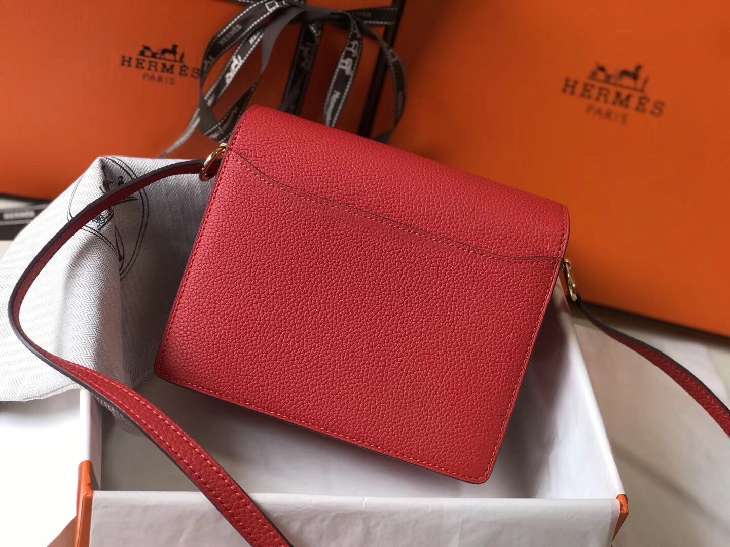 H**mes sac roulis mini bag in red evercolor calfskin