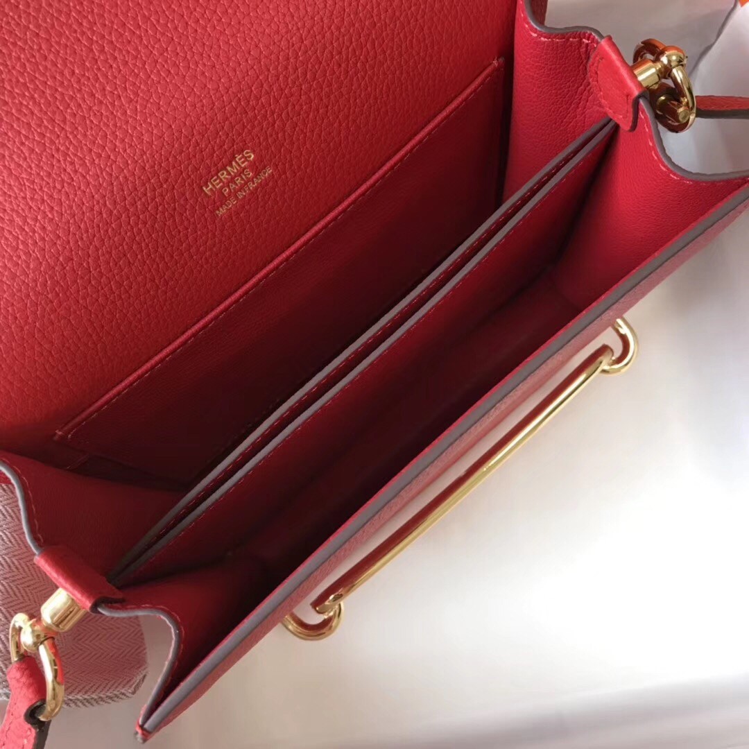 H**mes sac roulis mini bag in red evercolor calfskin