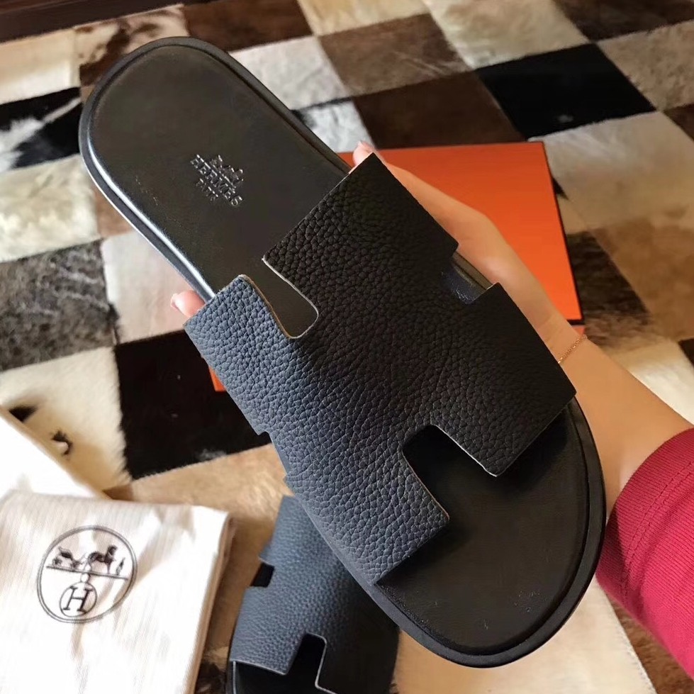 H**mes izmir sandals in black clemence leather