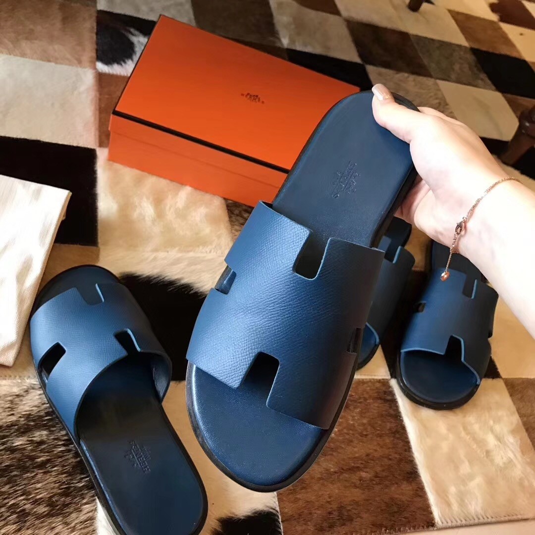 H**mes izmir sandals in colvert epsom leather