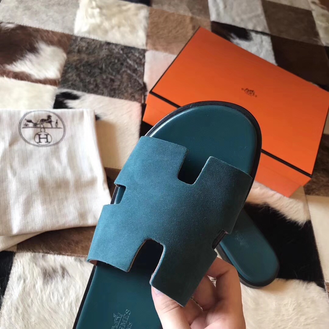 H**mes izmir sandals in green suede leather