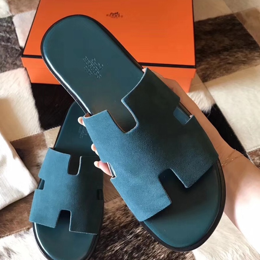 H**mes izmir sandals in green suede leather