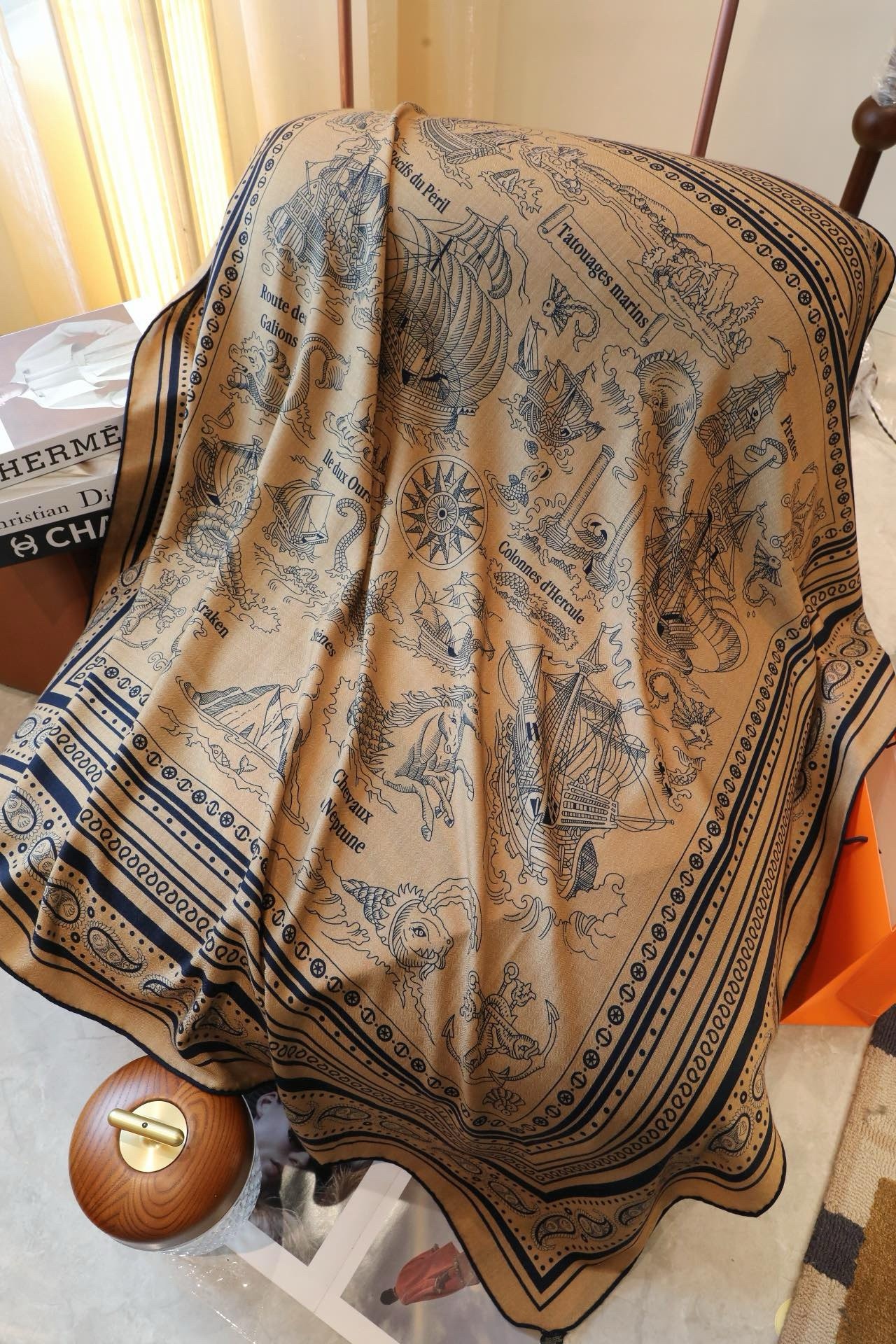H**mes caramel tatouages marins bandana shawl 140