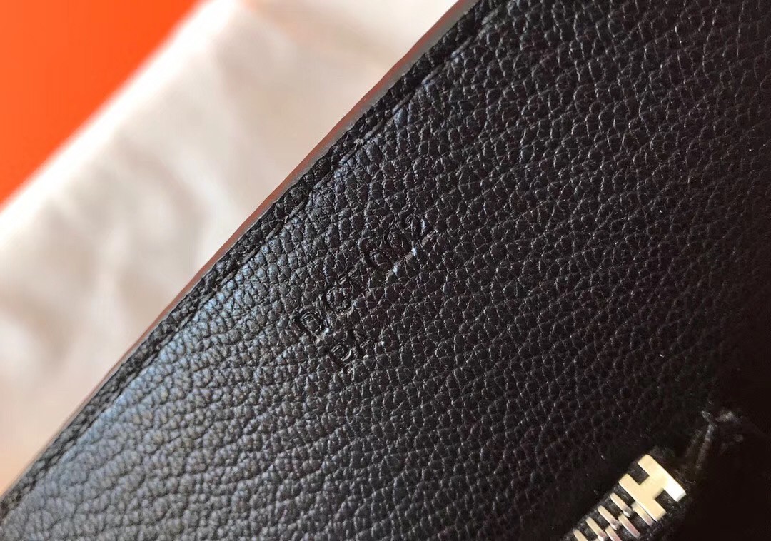 H**mes steve 35 messenger bag in black clemence calfskin