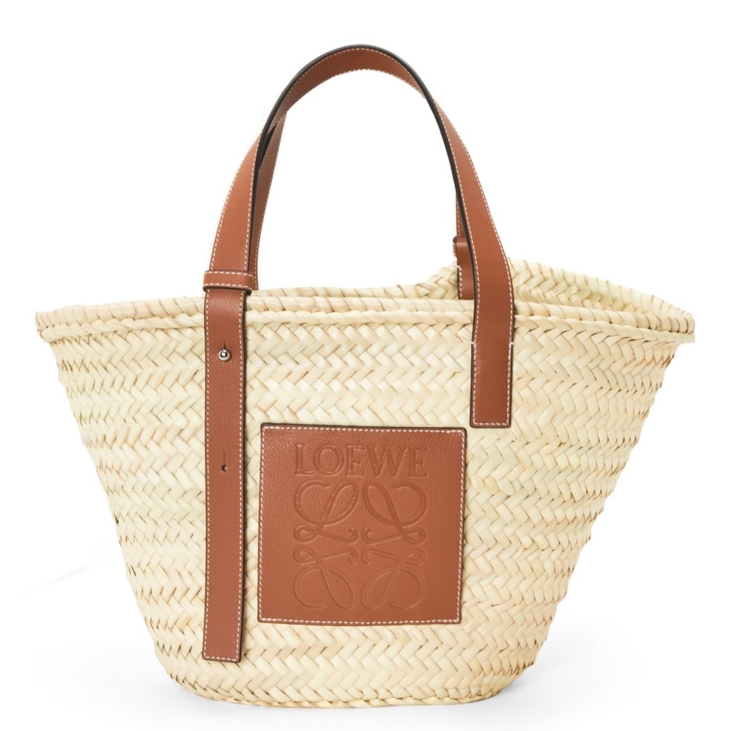 L0ew* medium basket bag in raffia and brown calfskin