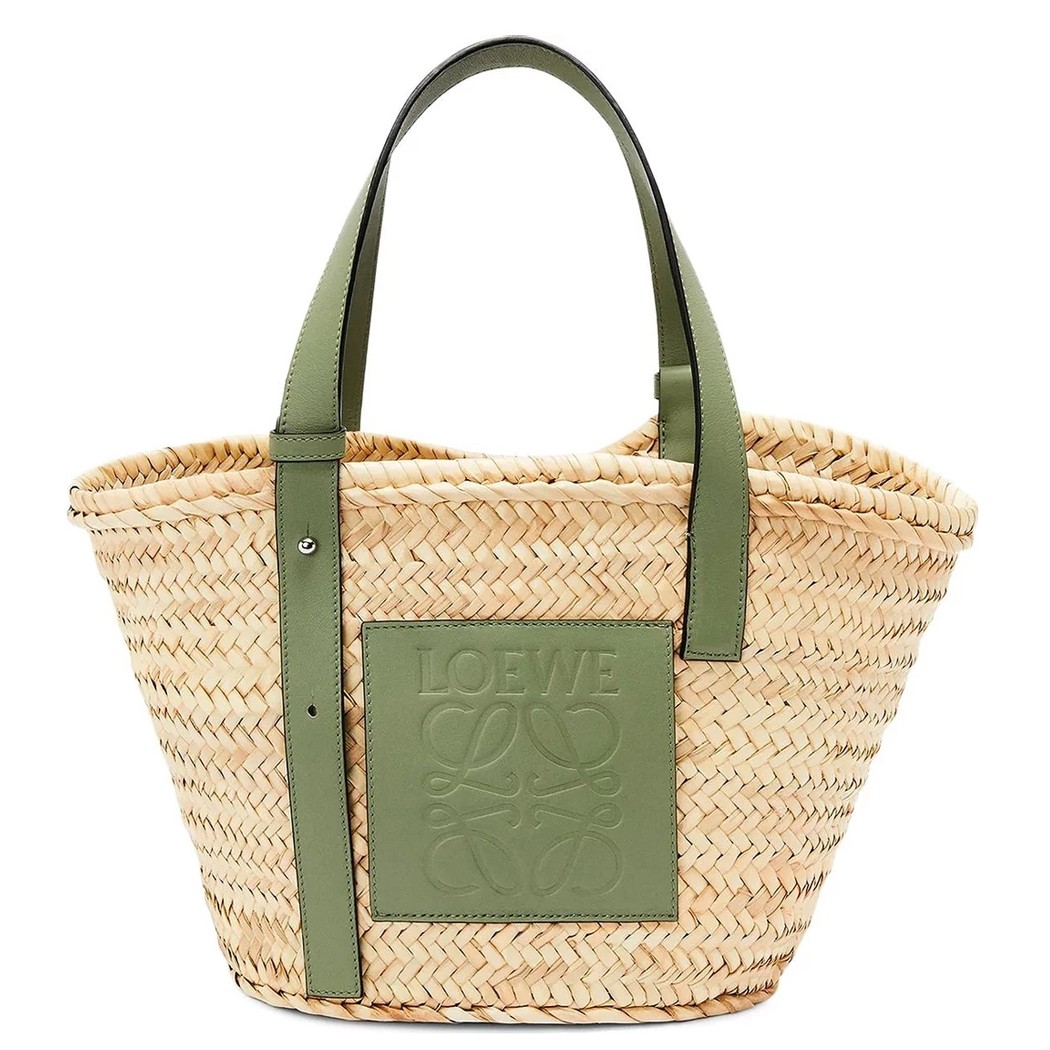 L0ew* medium basket bag in raffia and rosemary calfskin
