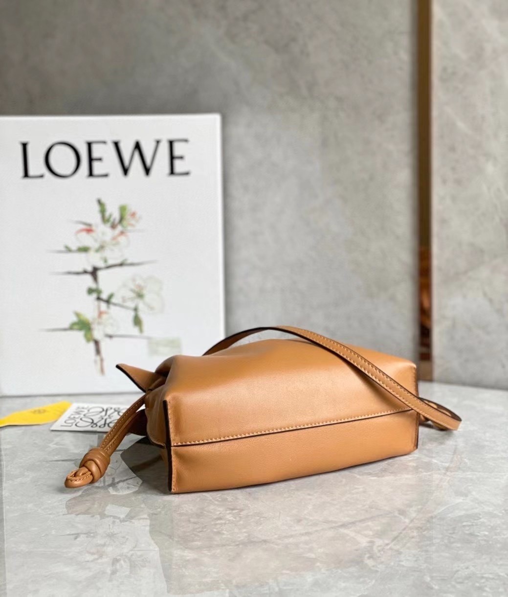 L0ew* flamenco mini clutch in brown nappa leather