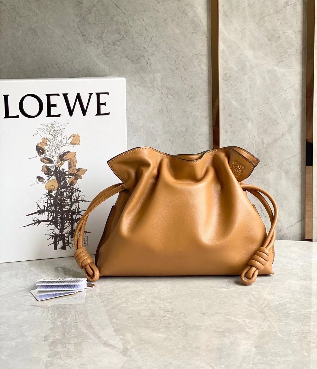 L0ew* flamenco clutch in brown nappa leather