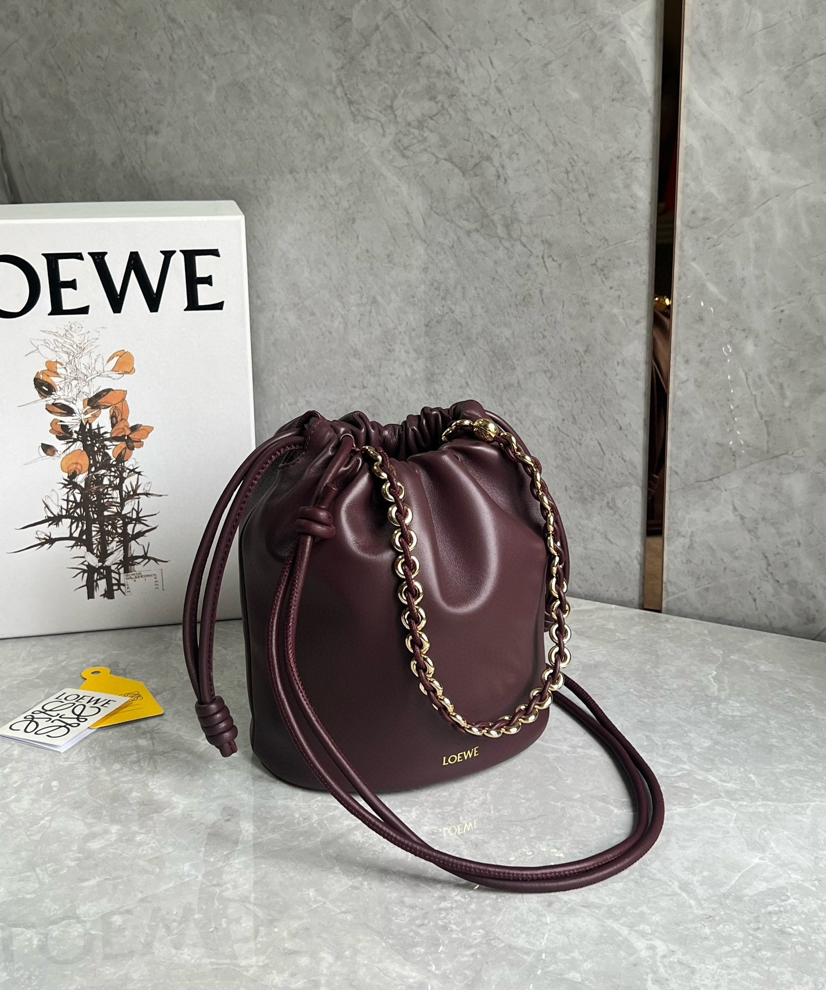 L0ew* flamenco purse bucket bag in burgundy nappa lambskin