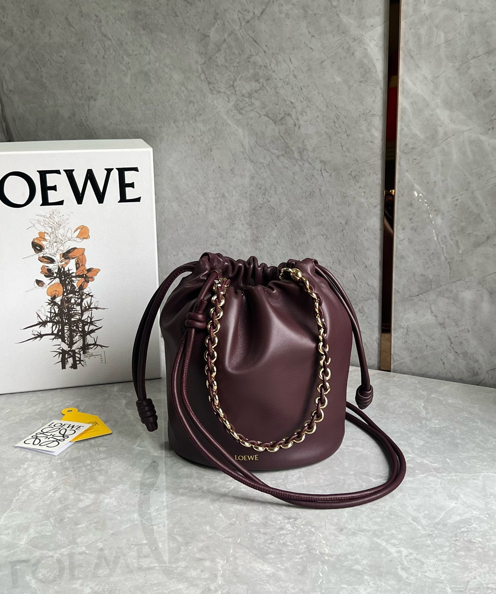 L0ew* flamenco purse bucket bag in burgundy nappa lambskin