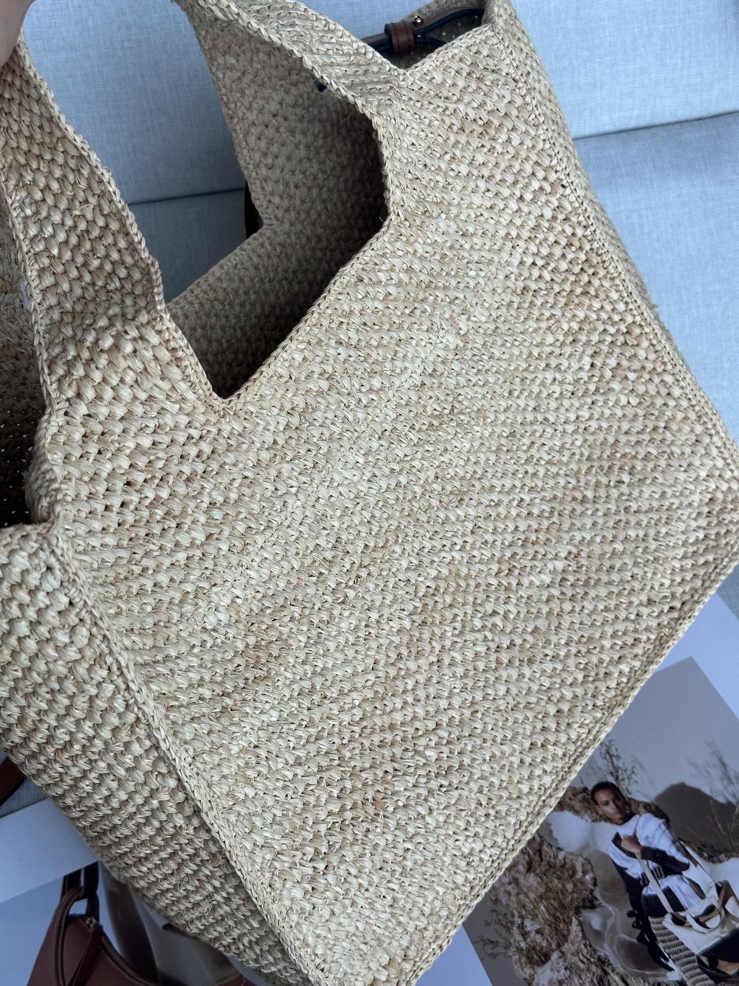 L0ew* small L0ew* font tote in natural raffia