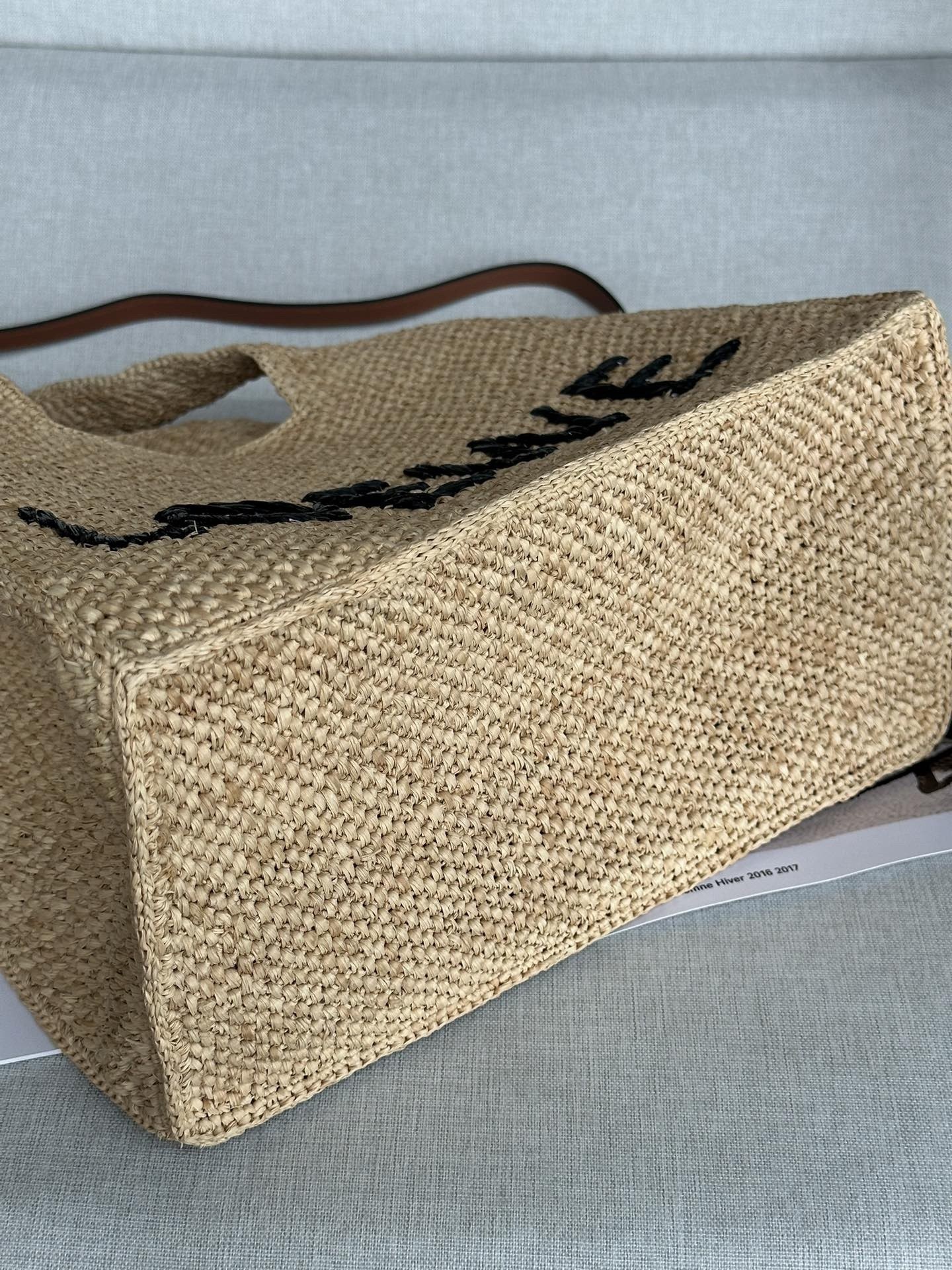 L0ew* small L0ew* font tote in natural raffia