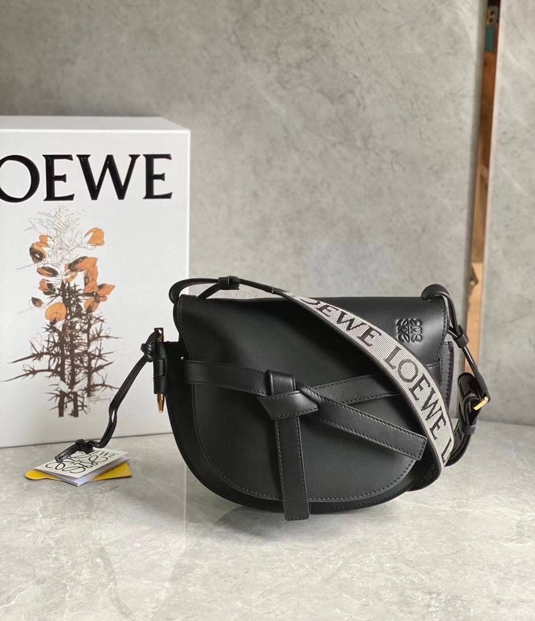 L0ew* small gate bag in black calfskin and jacquard