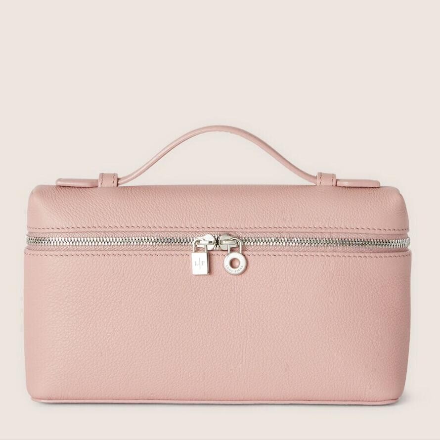 L**o p*ana extra pocket pouch l19 in pink grained leather