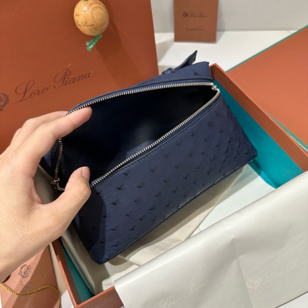 L**o p*ana extra pocket pouch l19 in blue ostrich-embossed leather