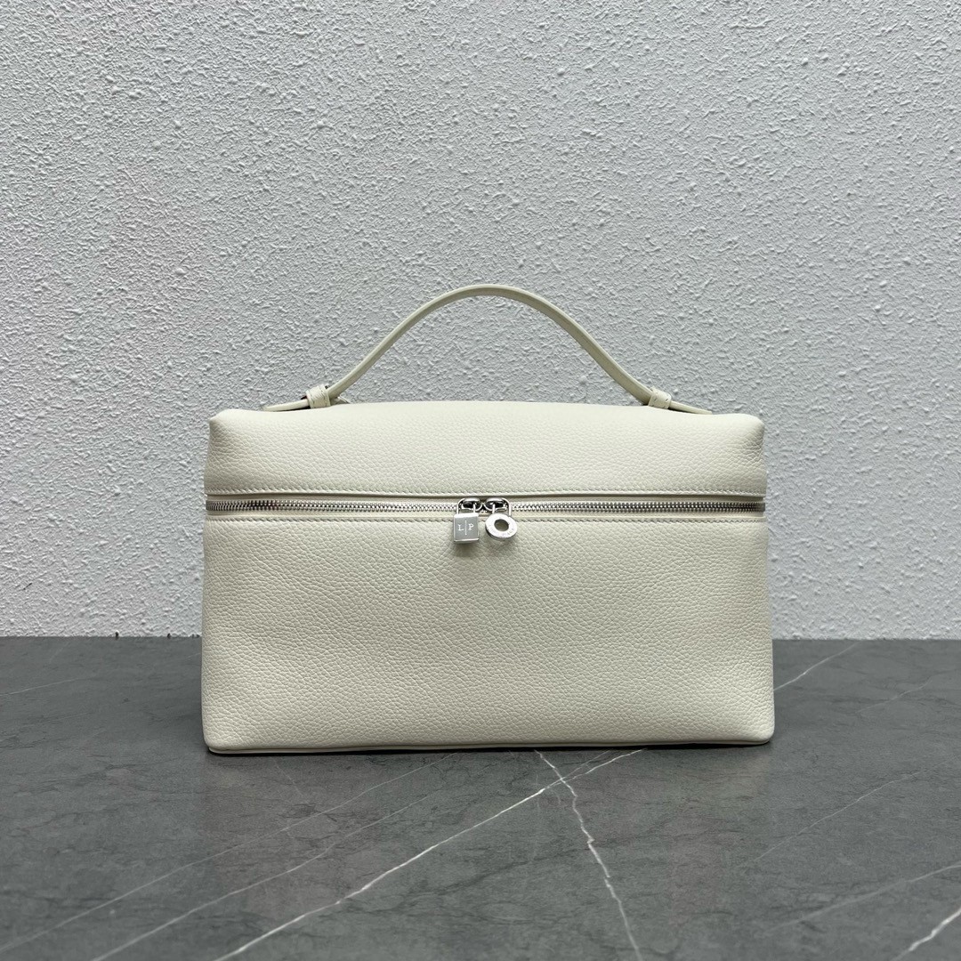 L**o p*ana extra pocket pouch l27 in white grained leather