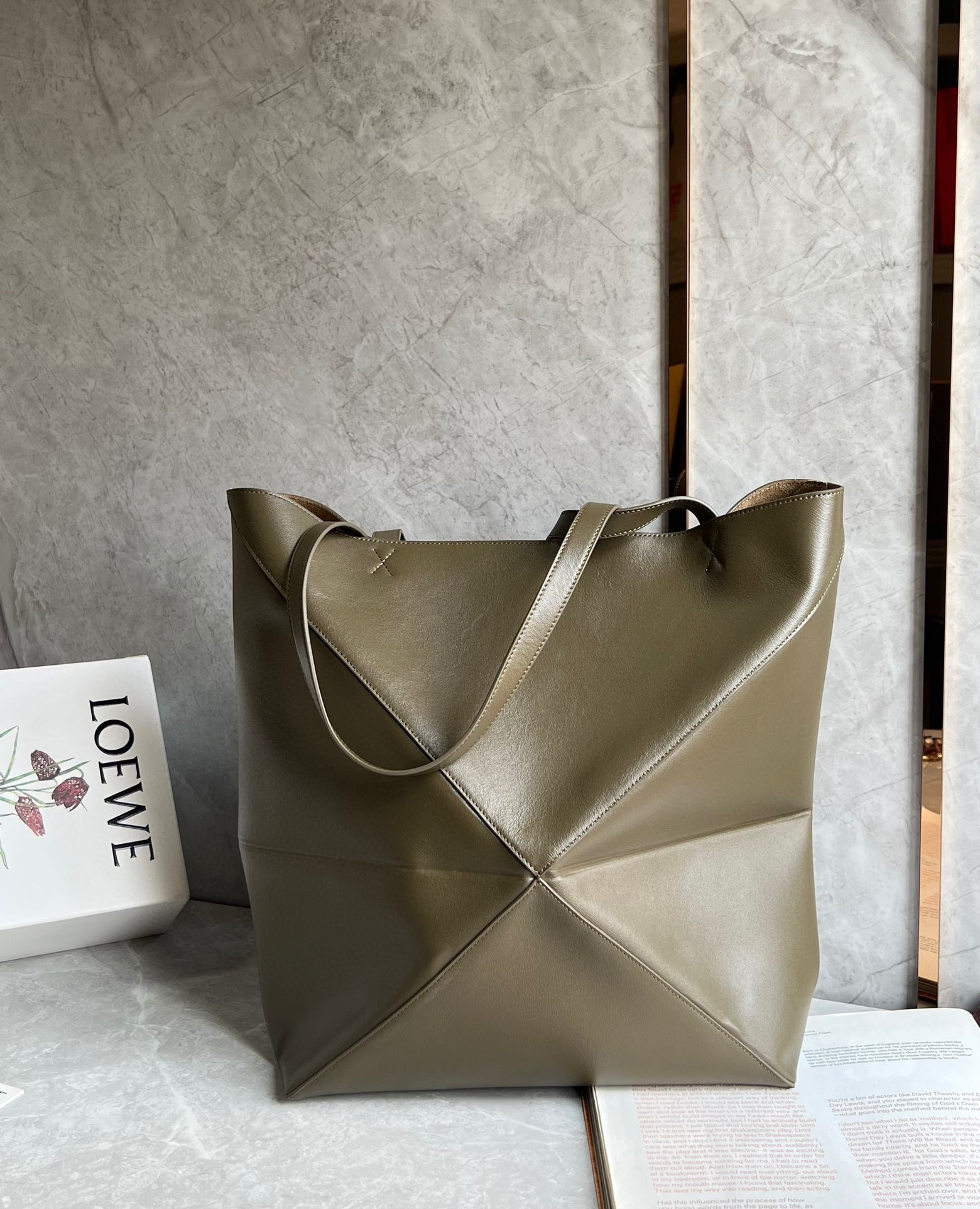 L0ew* large puzzle fold tote bag in dark green calfskin
