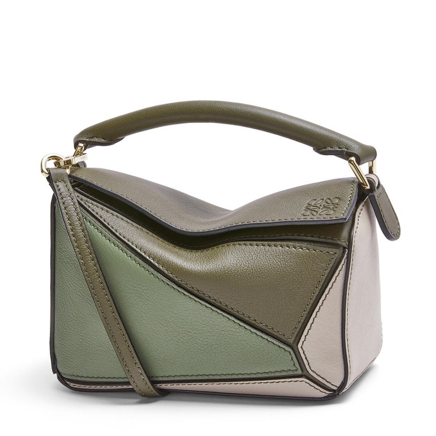 L0ew* puzzle mini bag in green/oat calfskin