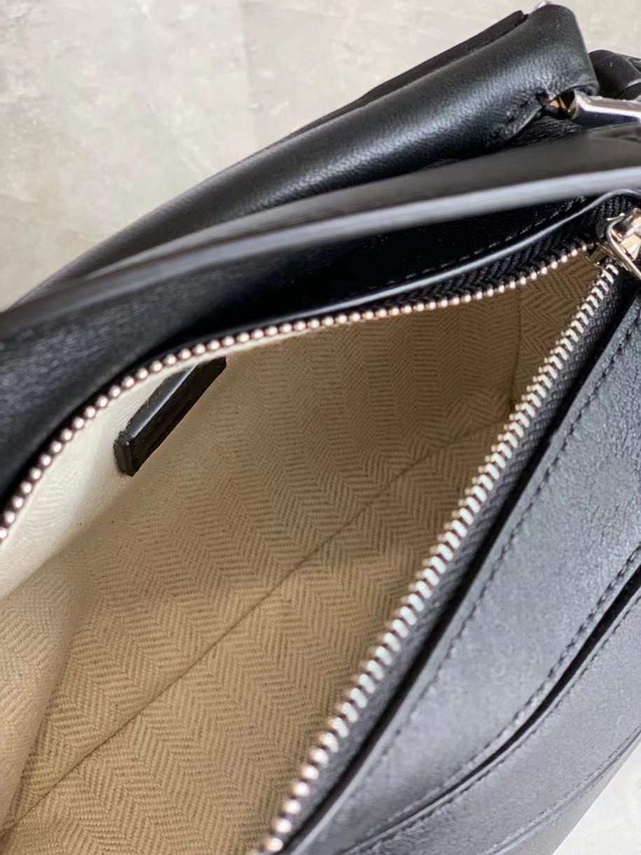 L0ew* mini puzzle bag in black calfskin leather