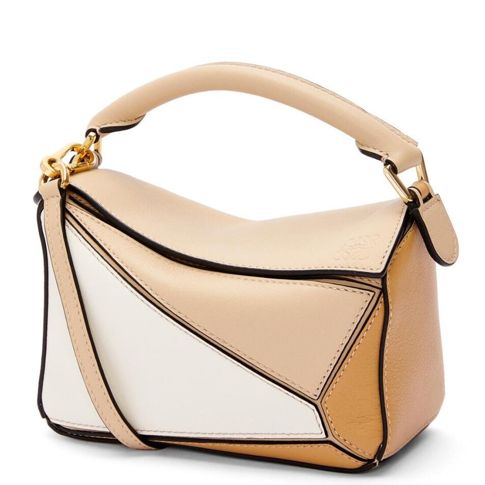 L0ew* puzzle mini bag in white/warm desert calfskin