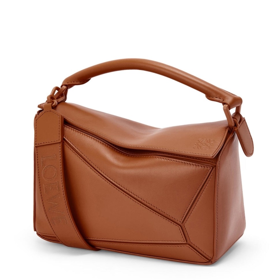 L0ew* puzzle small bag in brown satin calfskin