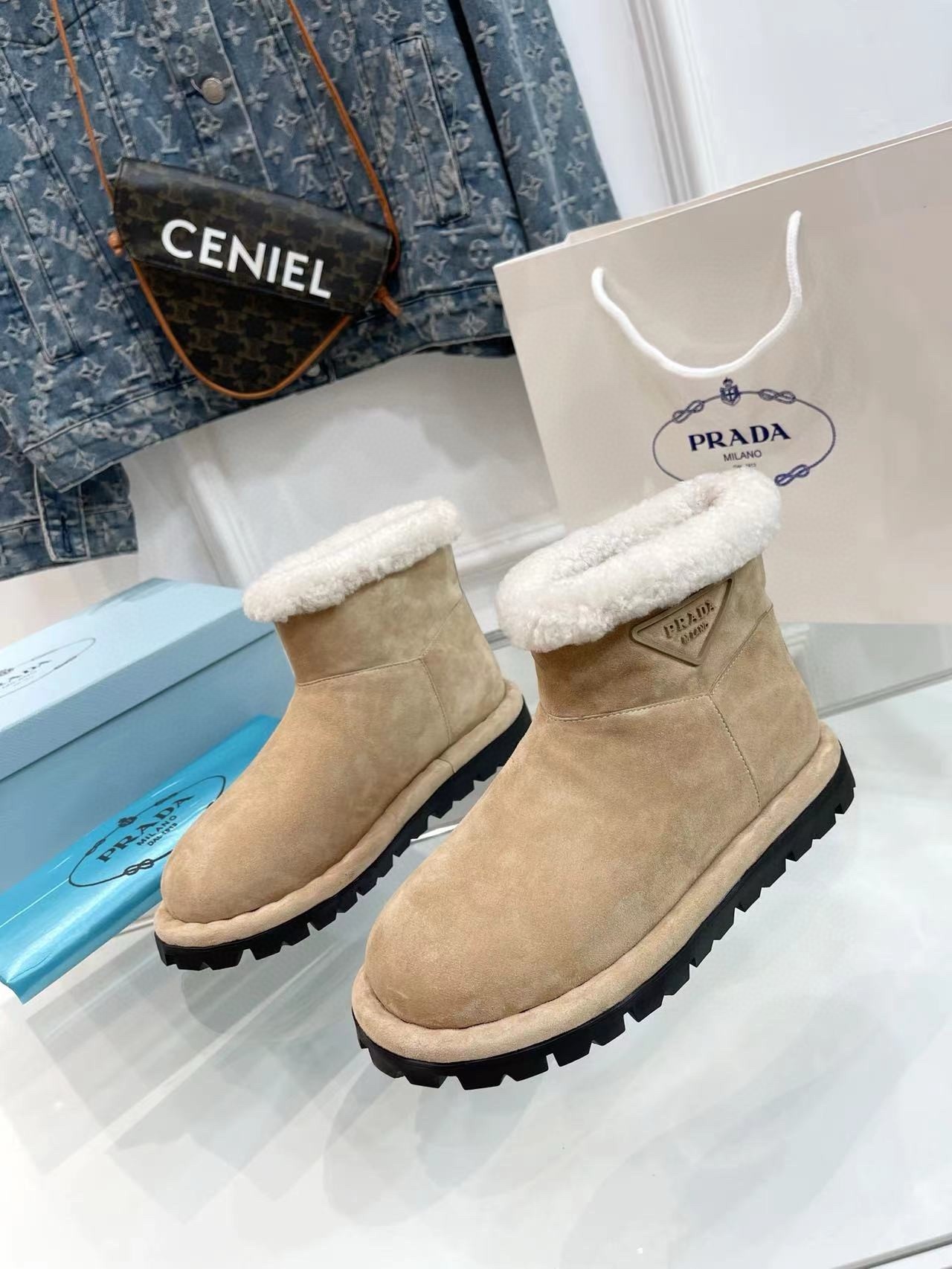 Pra*a booties with shearling