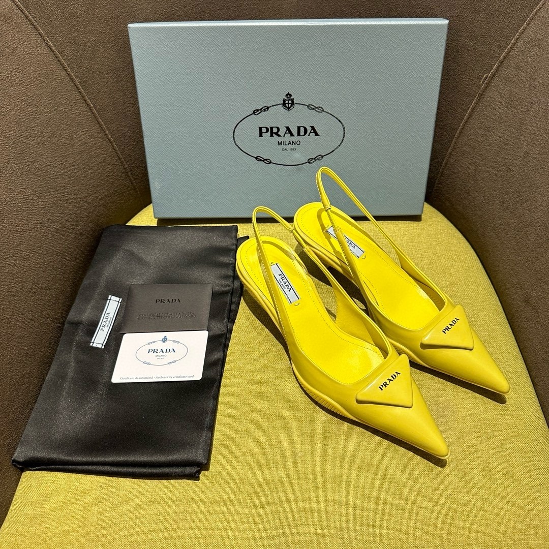 Pra*a slingback pumps in yellow padded leather