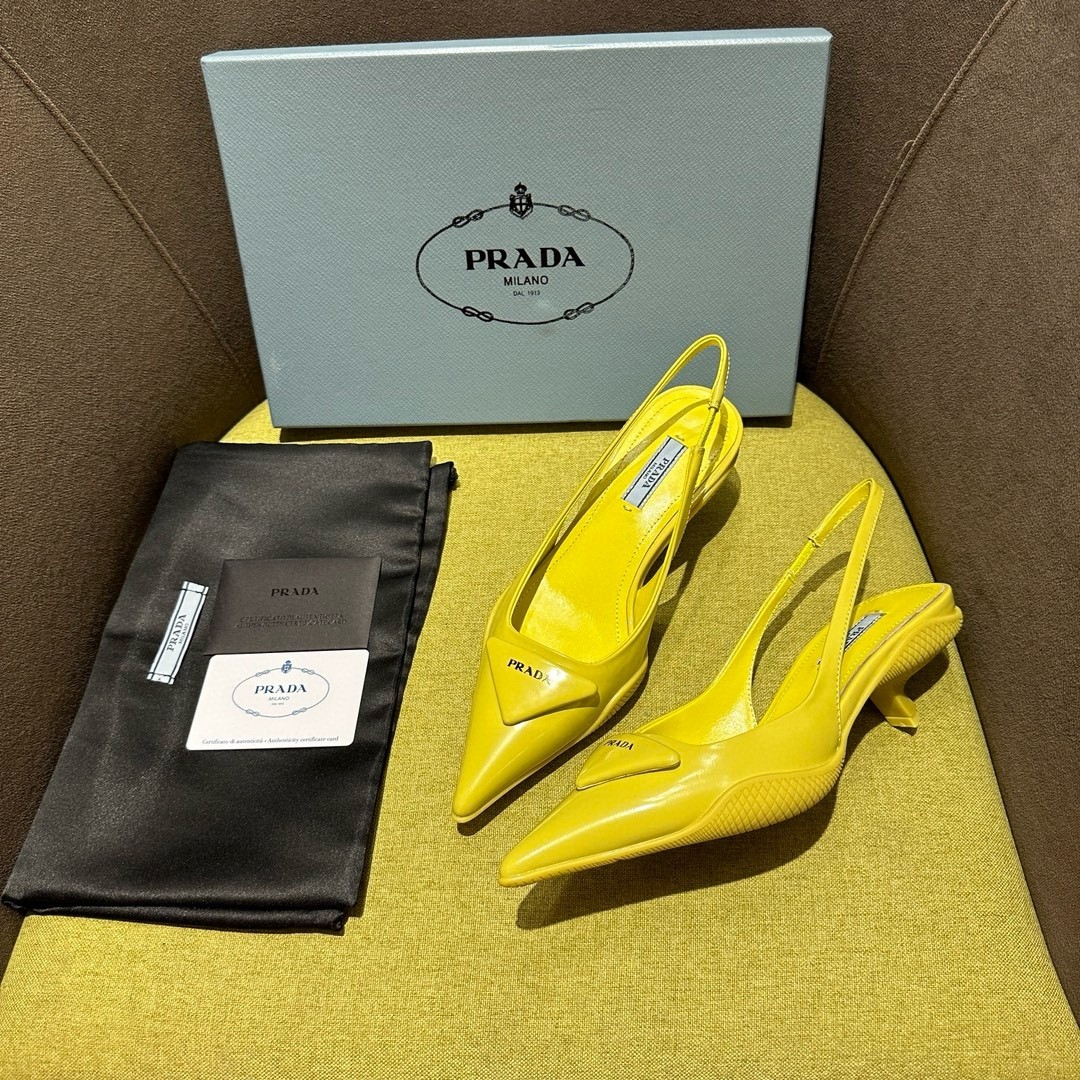 Pra*a slingback pumps in yellow padded leather