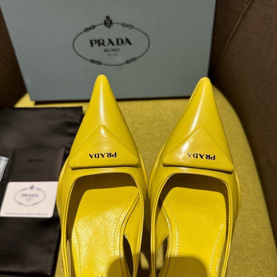 Pra*a slingback pumps in yellow padded leather