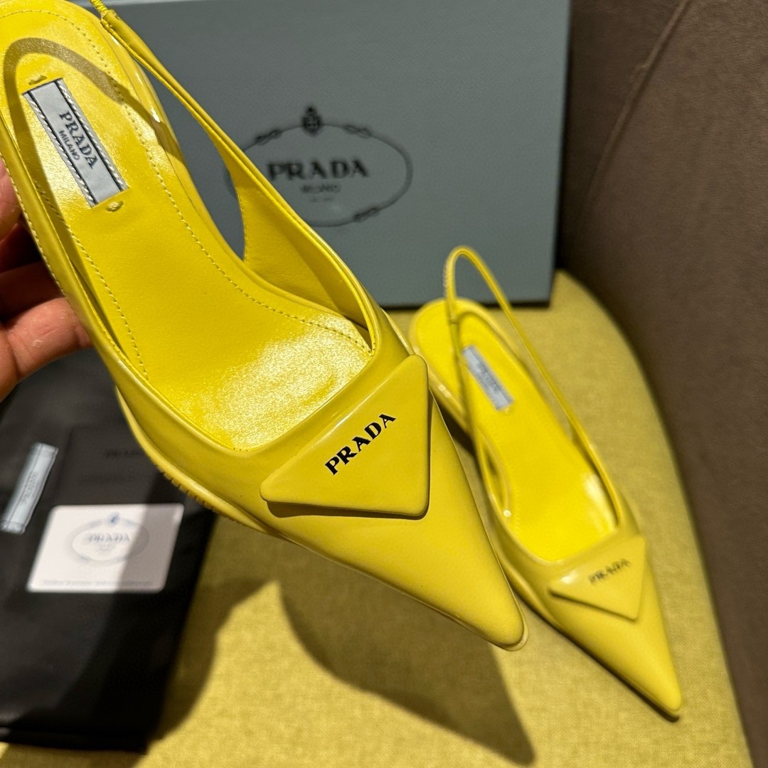 Pra*a slingback pumps in yellow padded leather