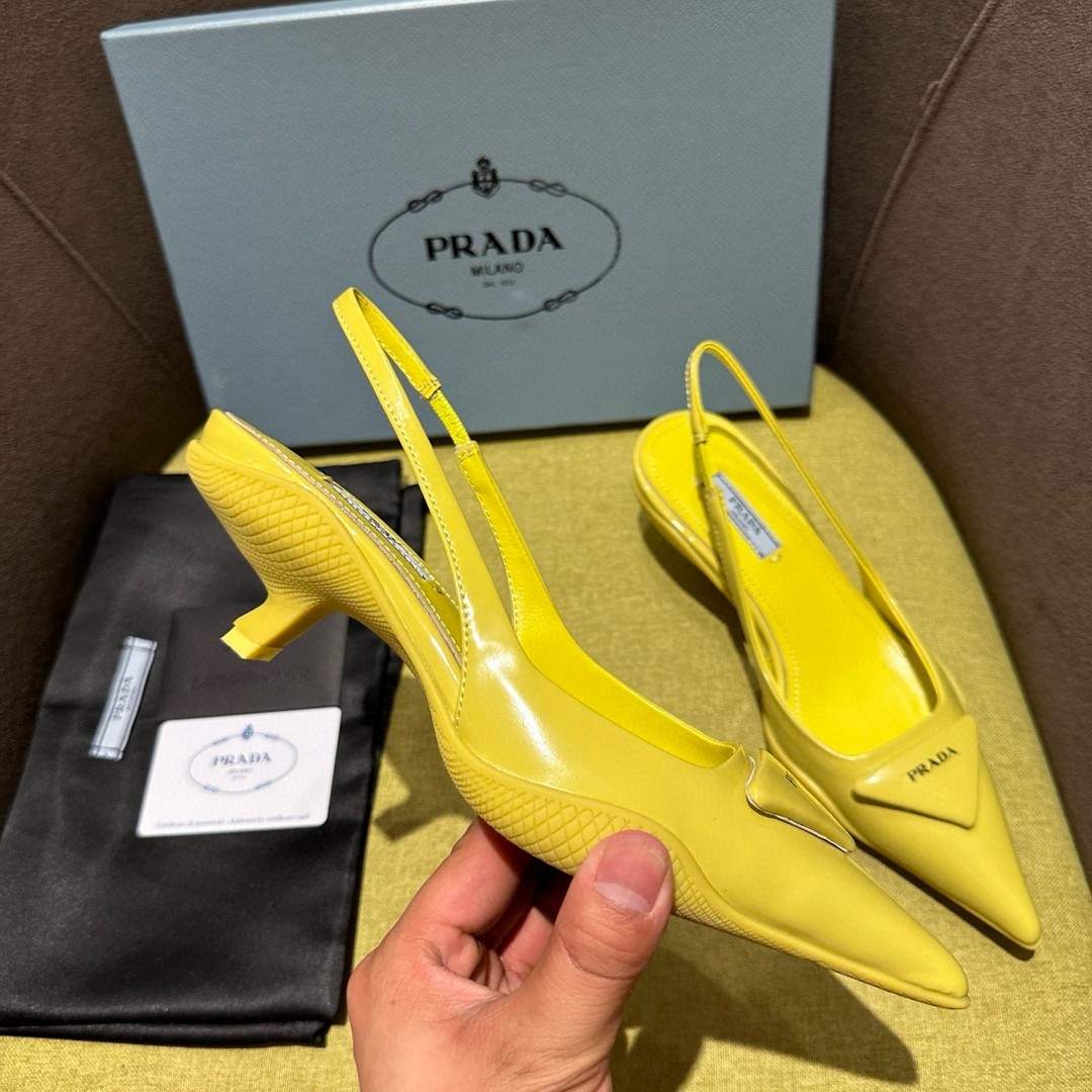 Pra*a slingback pumps in yellow padded leather