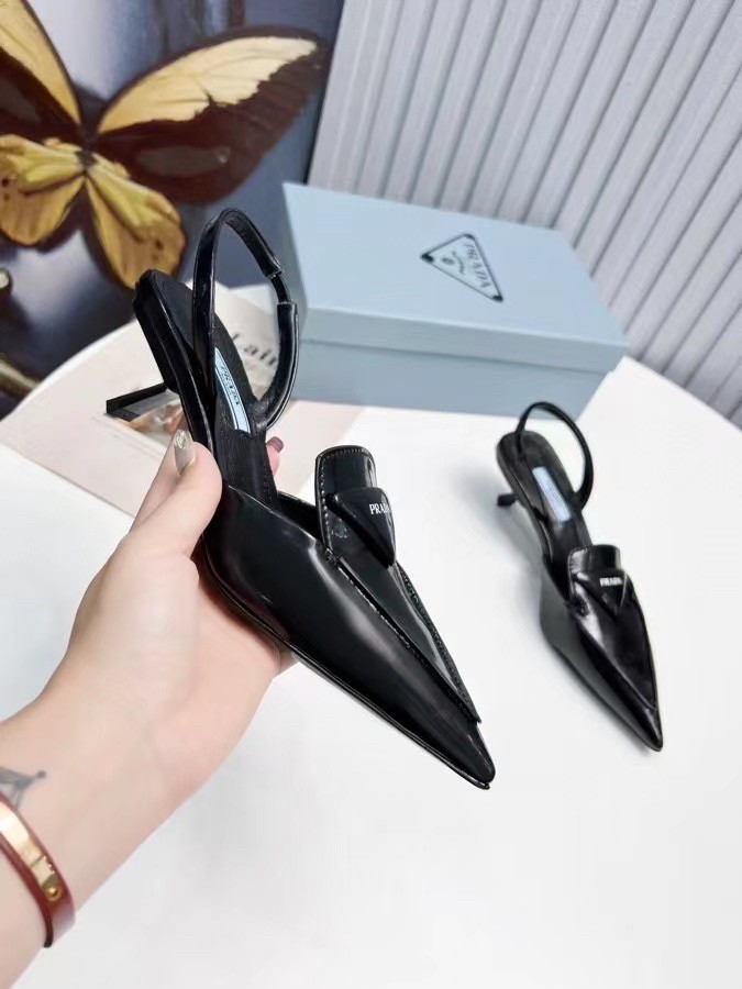 Pra*a slingback pumps 55mm in black brushed leather