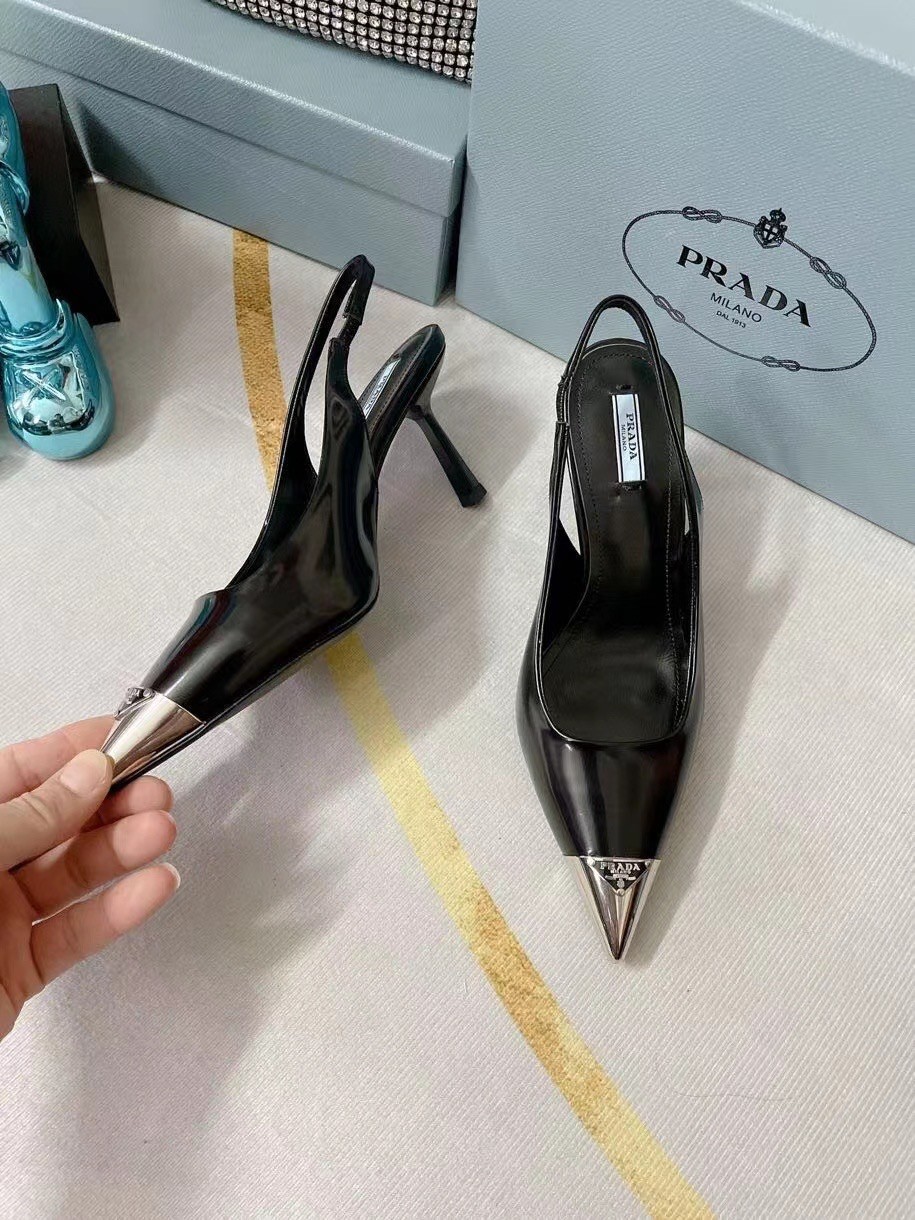 Pra*a slingback pumps 75mm in black brushed leather