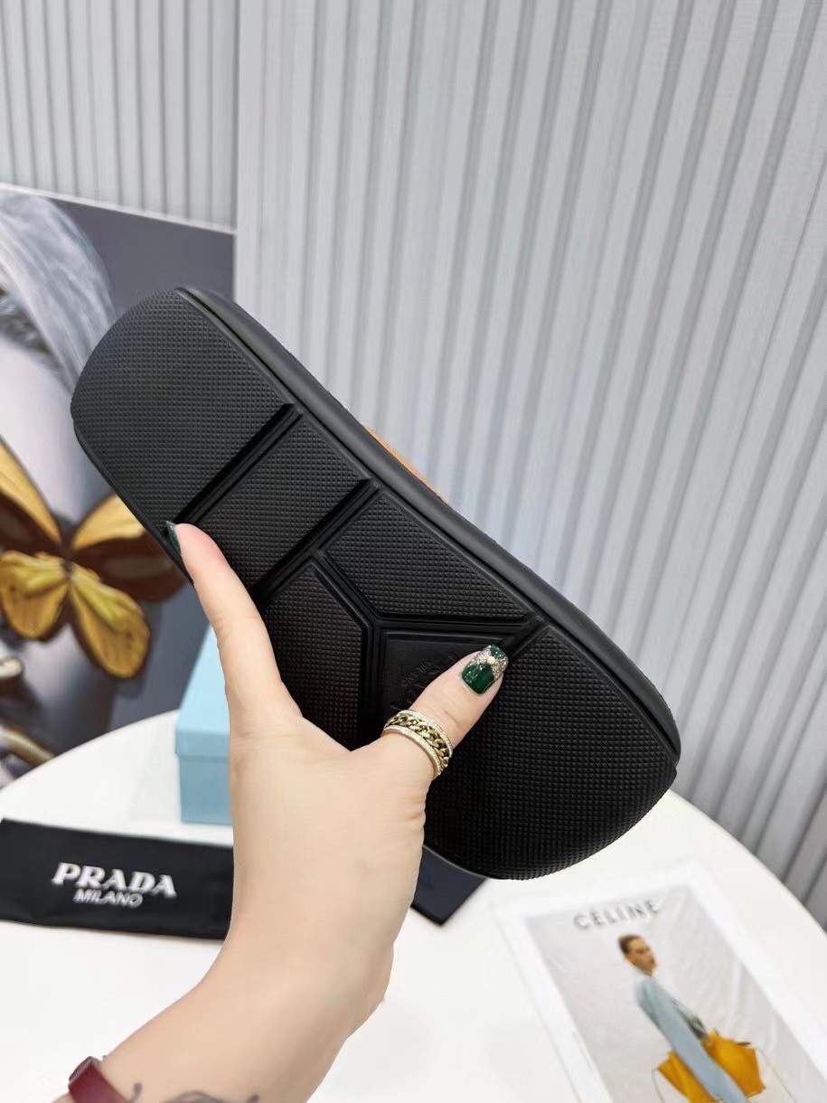 Pra*a double-strap sandals in brown leather