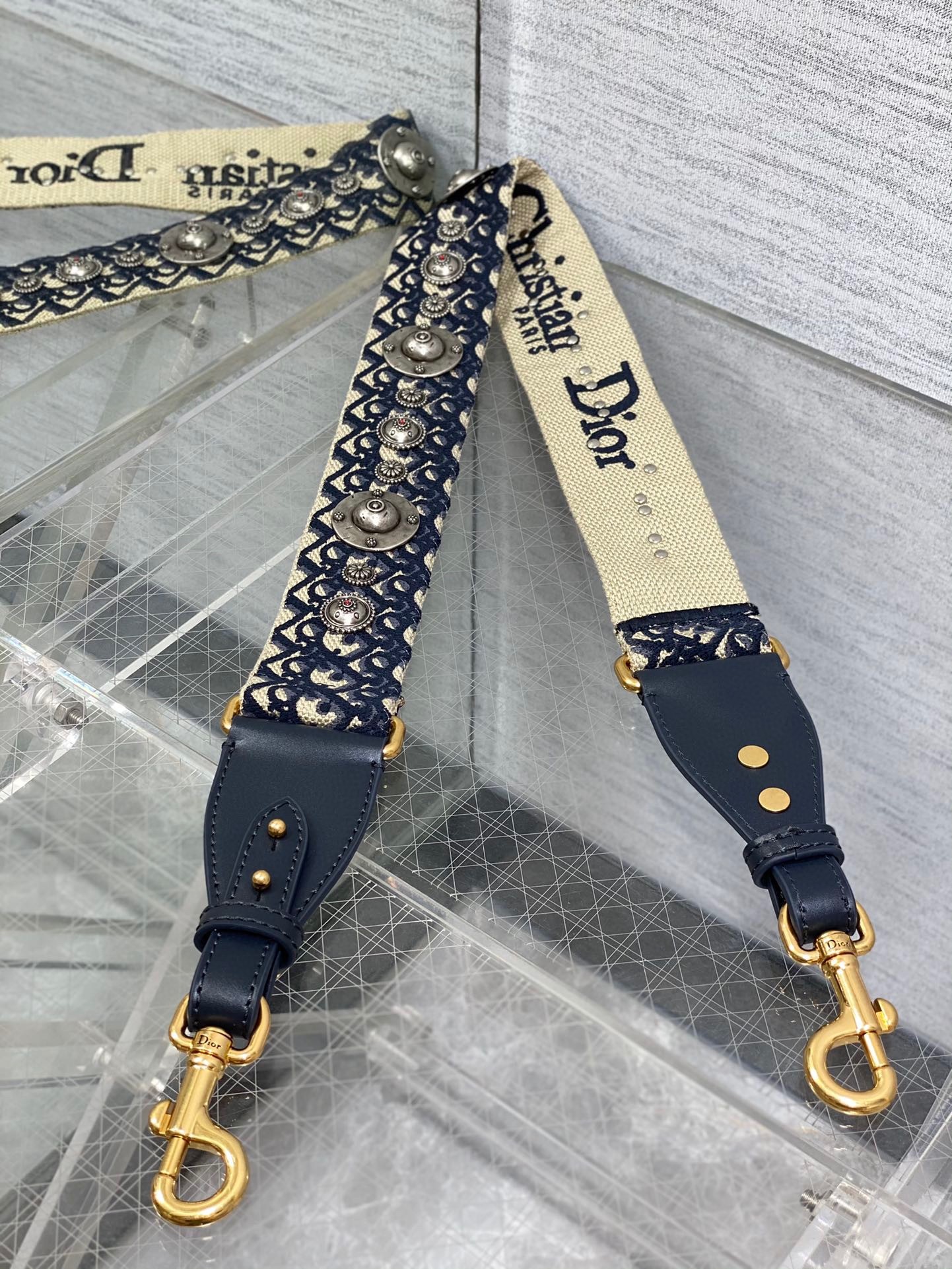 D*or shoulder strap with ring in blue oblique embroidery with medallions