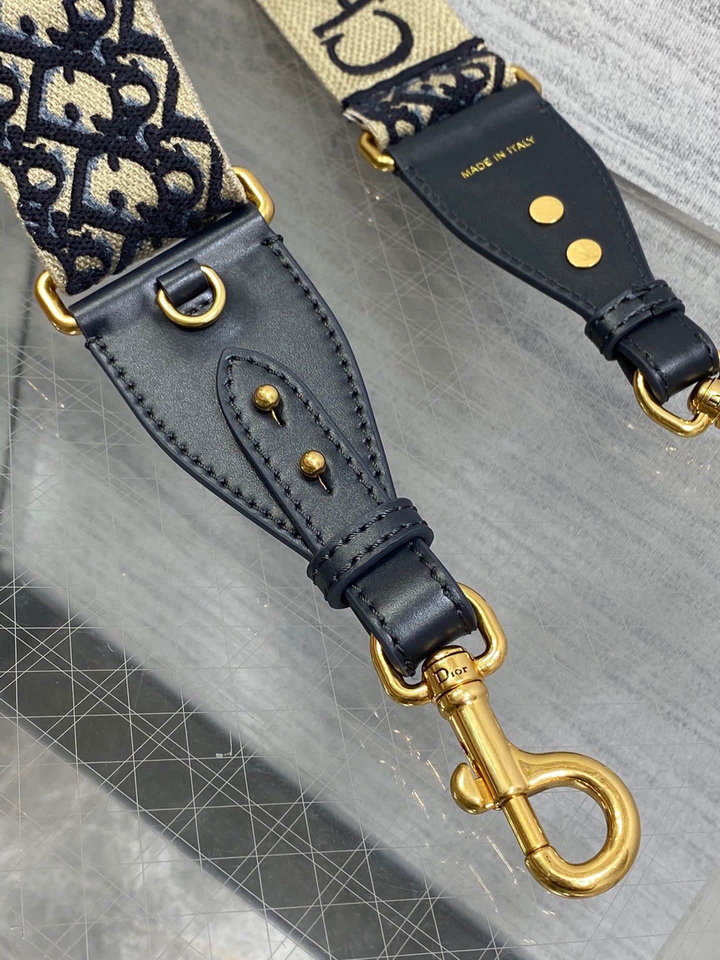 D*or adjustable shoulder strap with ring in blue oblique embroidery