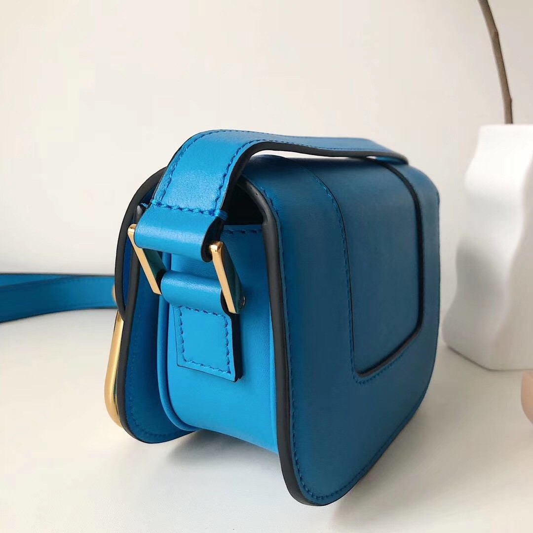 Va1e*ntin0 small s*pervee crossbody bag in neon blue leather