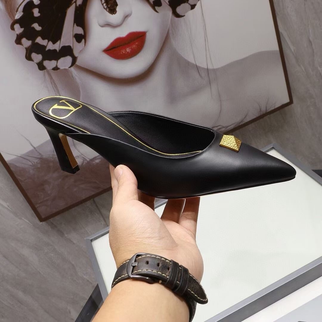 Valentino Roman Stud Mules 65mm In Black Leather