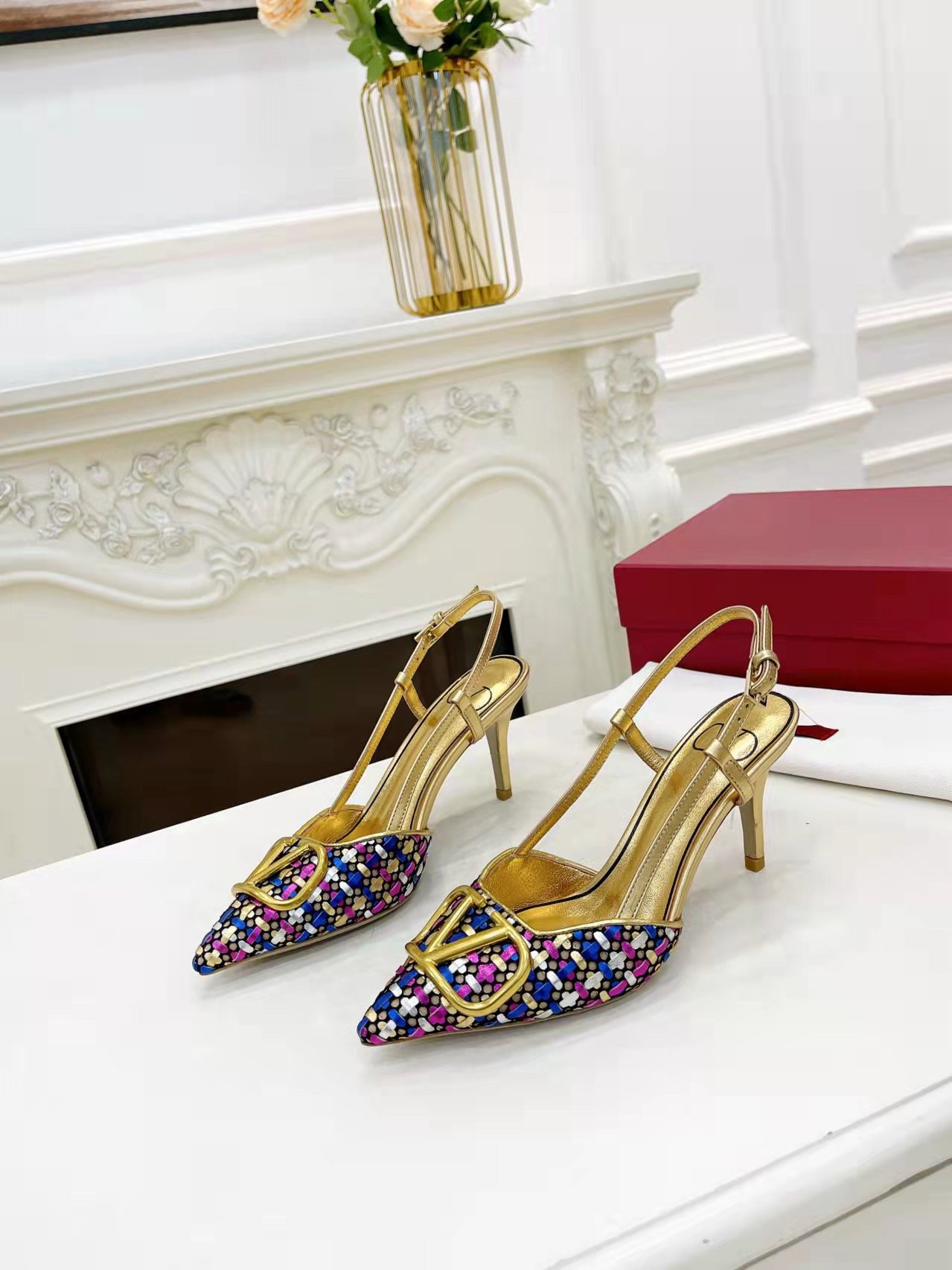 Valentino VLogo Signature Slingback Pumps 80mm in Woven Metallic Leather