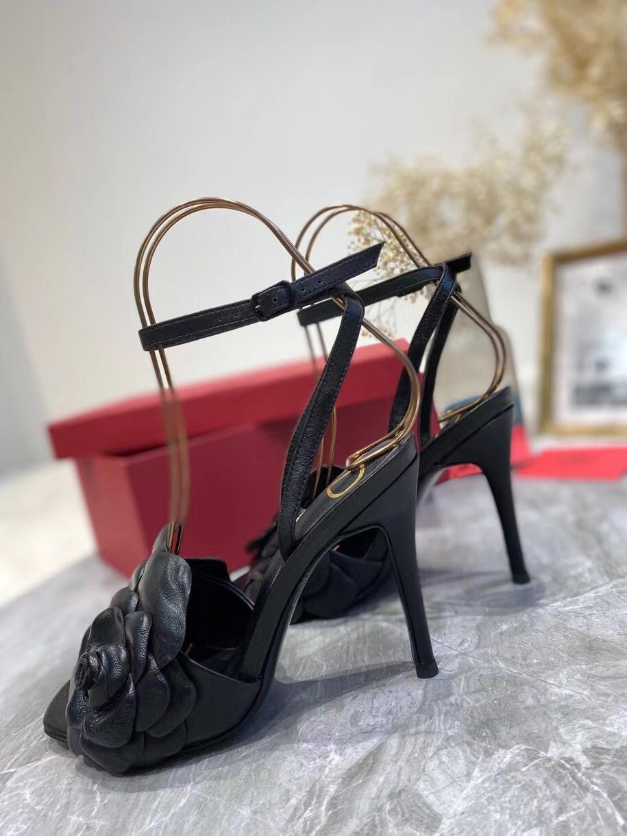 Valentino Atelier Shoes 03 Rose Edition Sandals 100mm Black