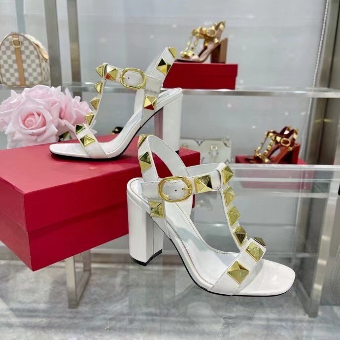 Valentino Roman Stud Sandals 90mm In White Calfskin