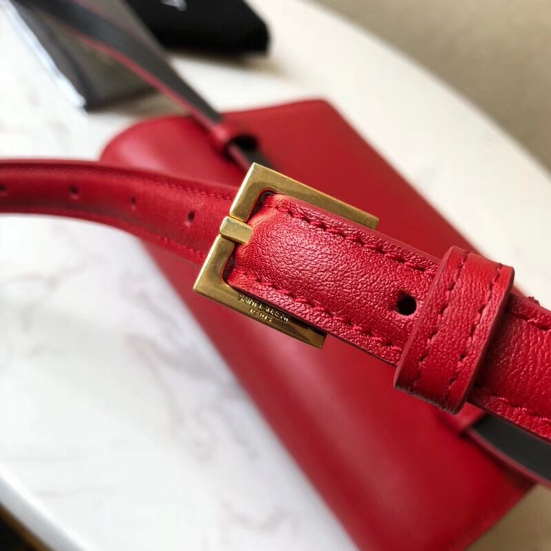 Sa**t Lau*nt red kate belt bag